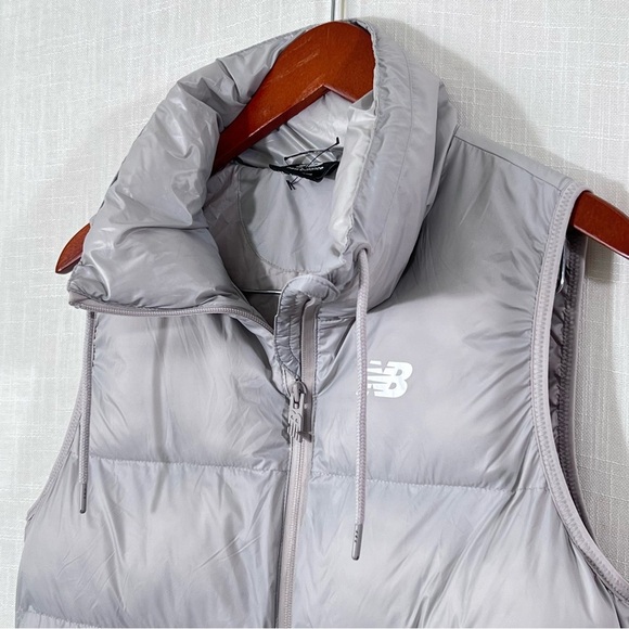 New Balance Light Grey 247 Sport Thermal Vest Size M - Picture 5 of 10
